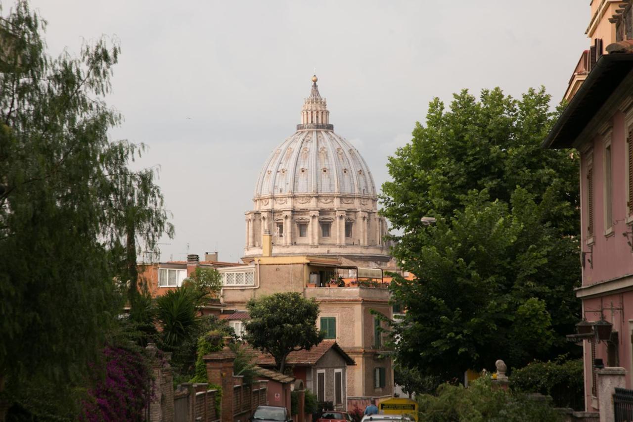 Vaticanhouse Rome Room photo